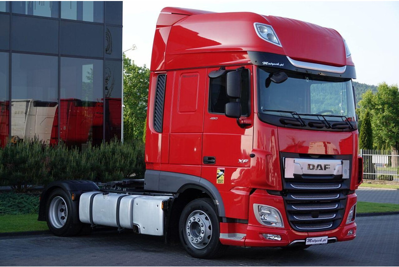 DAF XF 480 / LOW DECK / MEGA / 2021 / SSC / PO ZŁOTYM KONTRAKCIE SER - Tractor unit: picture 1 DAF XF 480 / LOW DECK / MEGA / 2021 / SSC / PO ZŁOTYM KONTRAKCIE SER - Tractor unit: picture 1