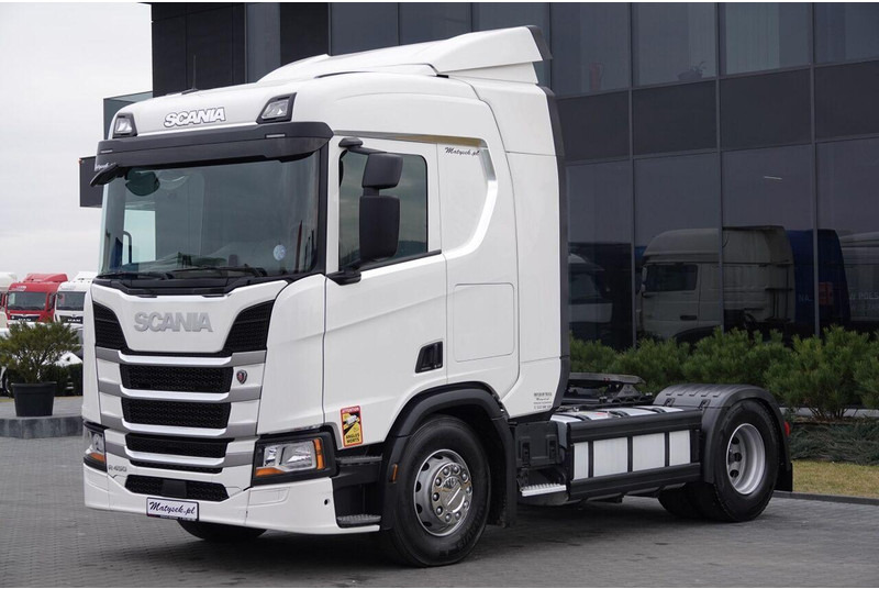 Scania R 450 / RETARDER / NISKA KABINA / HYDRAULIKA / PO KONTRAKCIE SER - Tractor unit: picture 4 Scania R 450 / RETARDER / NISKA KABINA / HYDRAULIKA / PO KONTRAKCIE SER - Tractor unit: picture 4
