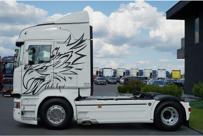 Scania R 580 / V8 / RETARDER / FULL AIRMATIC / I-PARK COOL/ SKÓRY / OPO - Tractor unit: picture 5 Scania R 580 / V8 / RETARDER / FULL AIRMATIC / I-PARK COOL/ SKÓRY / OPO - Tractor unit: picture 5