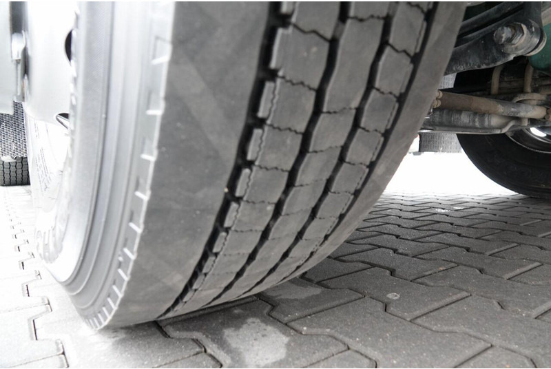 Tractor unit Volvo FH 500 / NISKA KABINA / HYDRAULIKA / 137.000 KM / OPONY 100% / P: picture 17