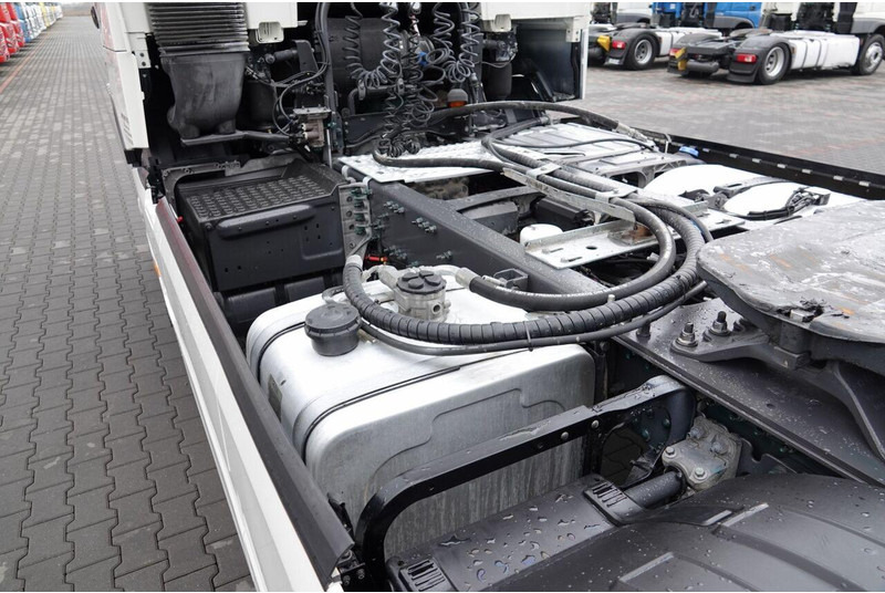 Tractor unit Volvo FH 500 / NISKA KABINA / HYDRAULIKA / 137.000 KM / OPONY 100% / P: picture 12