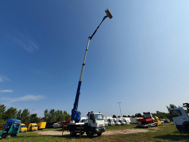 Truck, Crane truck Iveco Eurocargo ML 180 E 24 - Bizocchi KJF 320 lifting basket 32 m: picture 6