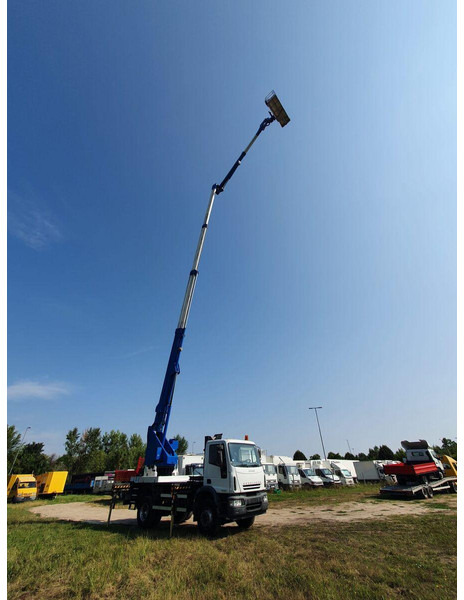 Truck, Crane truck Iveco Eurocargo ML 180 E 24 - Bizocchi KJF 320 lifting basket 32 m: picture 7