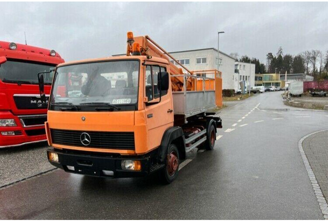 Mercedes-Benz 709 Bucket truck Wumag 14 m - Truck, Crane truck: picture 1 Mercedes-Benz 709 Bucket truck Wumag 14 m - Truck, Crane truck: picture 1