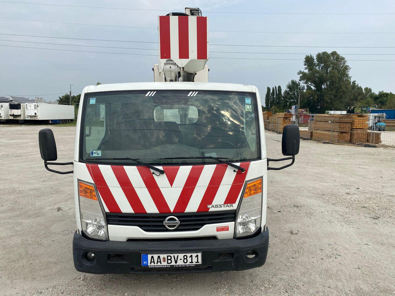 Nissan Cabstar 35.14 - ISOLI Lifting Basket - 14m - Truck, Crane truck: picture 3 Nissan Cabstar 35.14 - ISOLI Lifting Basket - 14m - Truck, Crane truck: picture 3