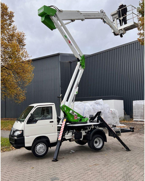 Piaggio Porter Maxxi COMET E50-2007 12 m - Truck, Crane truck: picture 3 Piaggio Porter Maxxi COMET E50-2007 12 m - Truck, Crane truck: picture 3