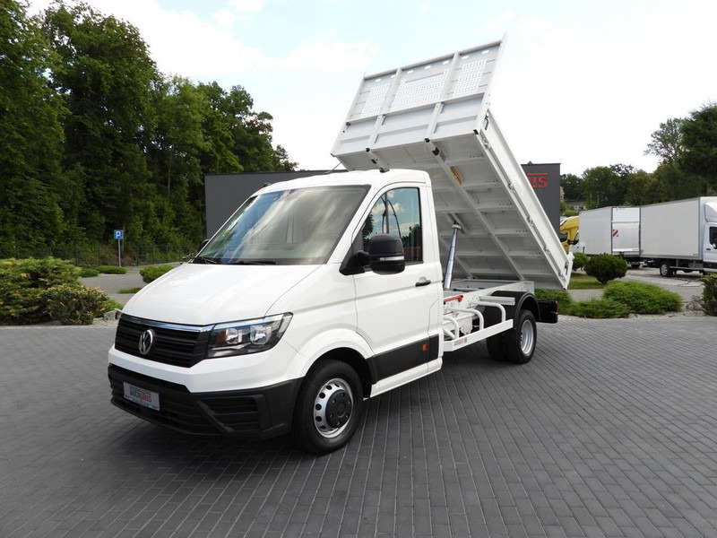 Tipper van Volkswagen CRAFTER WYWROTKA TEMPOMAT BLIŹNIACZE KOŁA KLIMATYZACJA 180KM [: picture 17 Tipper van Volkswagen CRAFTER WYWROTKA TEMPOMAT BLIŹNIACZE KOŁA KLIMATYZACJA 180KM [: picture 17