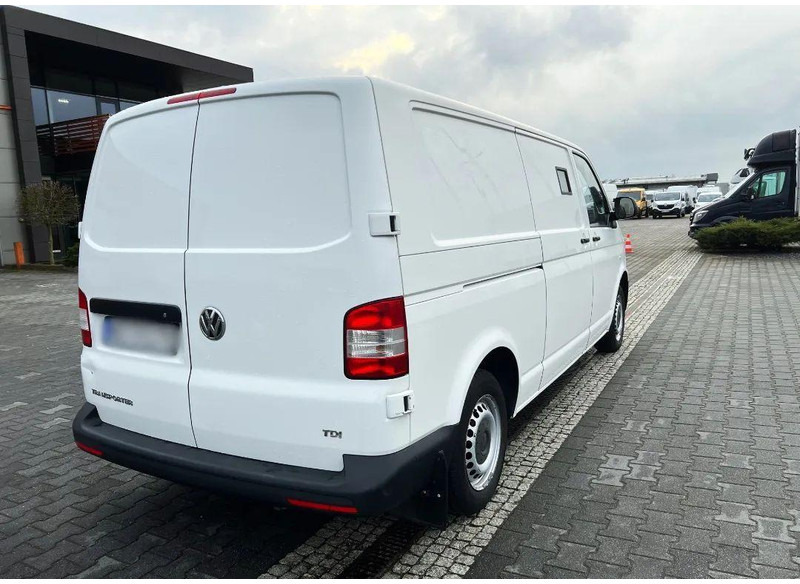 Volkswagen Transporter T5 Bankowóz Blaszak Long Salon PL, Jeden Właściciel - Box van: picture 4 Volkswagen Transporter T5 Bankowóz Blaszak Long Salon PL, Jeden Właściciel - Box van: picture 4