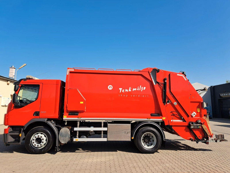 Volvo FE300 - Garbage truck: picture 5 Volvo FE300 - Garbage truck: picture 5