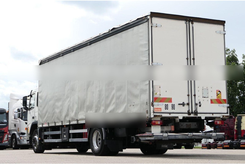 Volvo FM 300 - Curtain side truck - Curtainsider truck: picture 4 Volvo FM 300 - Curtain side truck - Curtainsider truck: picture 4