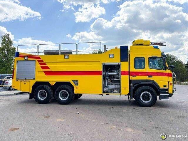 Volvo FM 460 6x6 Rosenbauer Fire Truck LSP Water Tank - Fire truck: picture 3 Volvo FM 460 6x6 Rosenbauer Fire Truck LSP Water Tank - Fire truck: picture 3