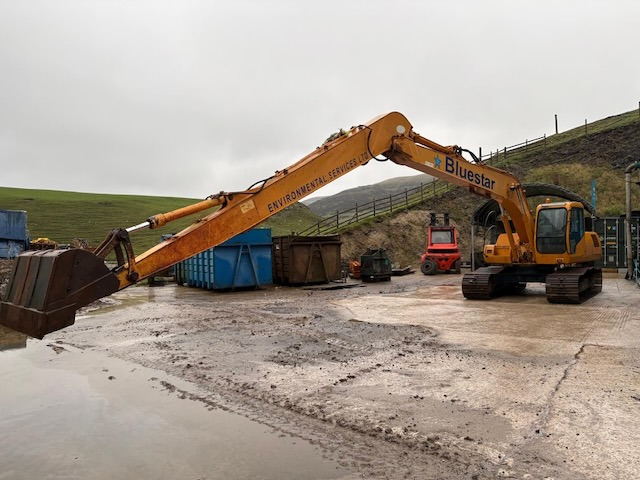 Hyundai 210-LC-3 - Excavator: picture 4 Hyundai 210-LC-3 - Excavator: picture 4