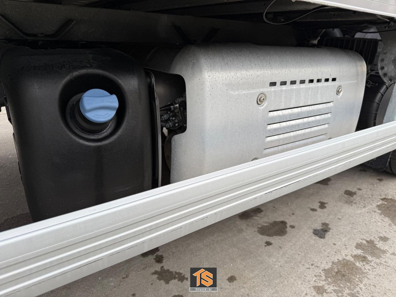 DAF LF 230 FA 12 TON - AUTOMATIC - ORIGINAL KM - TOP! - Box truck: picture 5 DAF LF 230 FA 12 TON - AUTOMATIC - ORIGINAL KM - TOP! - Box truck: picture 5