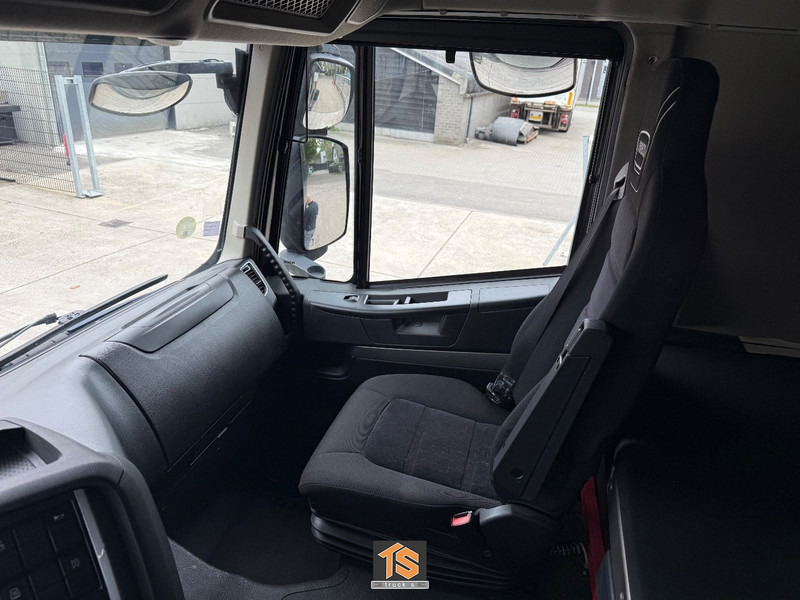 Tractor unit Iveco AS 460 EURO 6 - AUTOMATIC - TOP!: picture 18