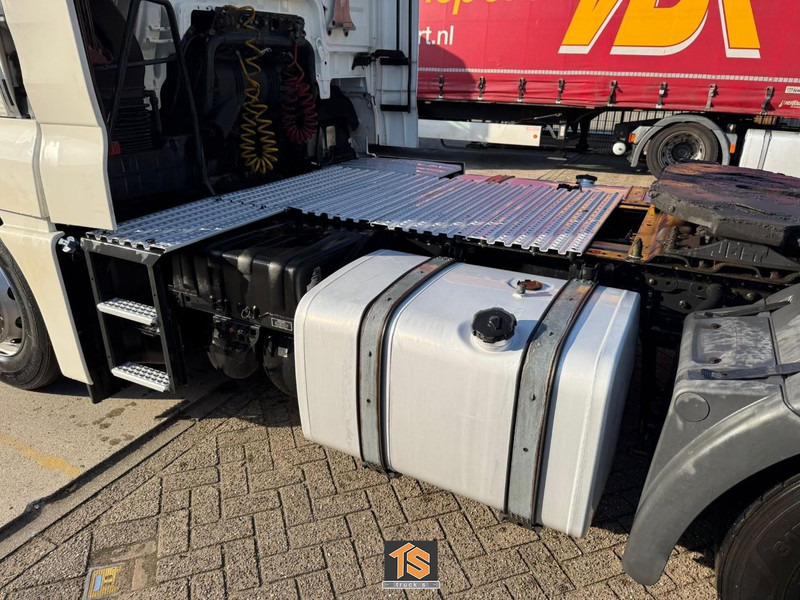 Tractor unit MAN TGX 440 XLX -EURO 6 - AUTOMATIC - 2 TANKS - NL TRUCK - TOP!: picture 7 Tractor unit MAN TGX 440 XLX -EURO 6 - AUTOMATIC - 2 TANKS - NL TRUCK - TOP!: picture 7