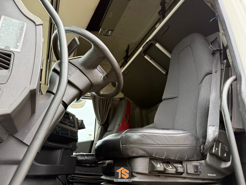 Tractor unit Volvo FH EURO 6 - AUTOMATIC - HYDRAULICS - NL TRUCK - APK/TUV 09/2025 - NEW TACHO - TOP!: picture 12
