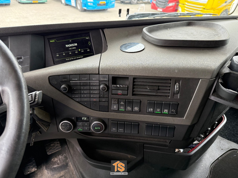Tractor unit Volvo FH EURO 6 - AUTOMATIC - HYDRAULICS - NL TRUCK - APK/TUV 09/2025 - NEW TACHO - TOP!: picture 17