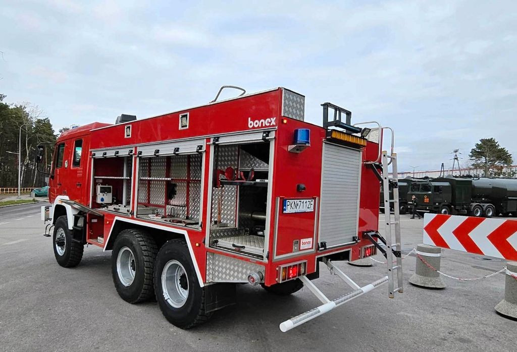 MAN 6x6 STAR Firetruck Feuerwehr - Fire truck: picture 5 MAN 6x6 STAR Firetruck Feuerwehr - Fire truck: picture 5