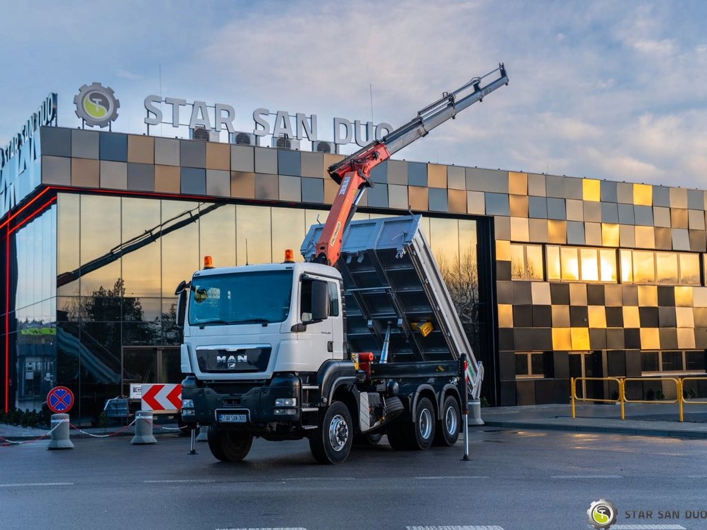 MAN 6x6 TGS 26.360 PALFINGER PK 18002 Kipper KRAN - Crane truck, Tipper: picture 3 MAN 6x6 TGS 26.360 PALFINGER PK 18002 Kipper KRAN - Crane truck, Tipper: picture 3