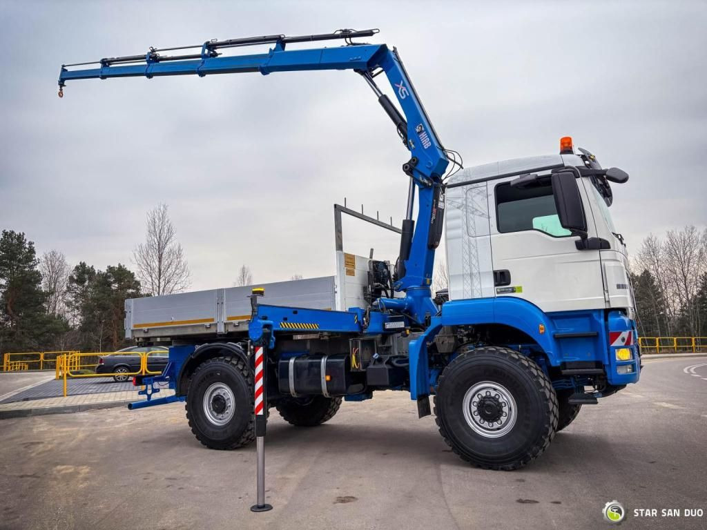 MAN TGS 18.440 4x4 HIAB 166 E-4 CRANE KRAN - Crane truck, Dropside/ Flatbed truck: picture 2 MAN TGS 18.440 4x4 HIAB 166 E-4 CRANE KRAN - Crane truck, Dropside/ Flatbed truck: picture 2