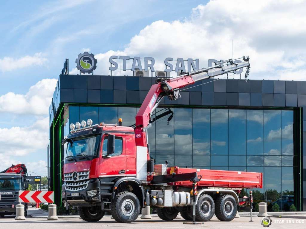 Mercedes-Benz AROCS 3345 6x6 HMF 3220 Winch Crane Tipper - Tipper: picture 3 Mercedes-Benz AROCS 3345 6x6 HMF 3220 Winch Crane Tipper - Tipper: picture 3