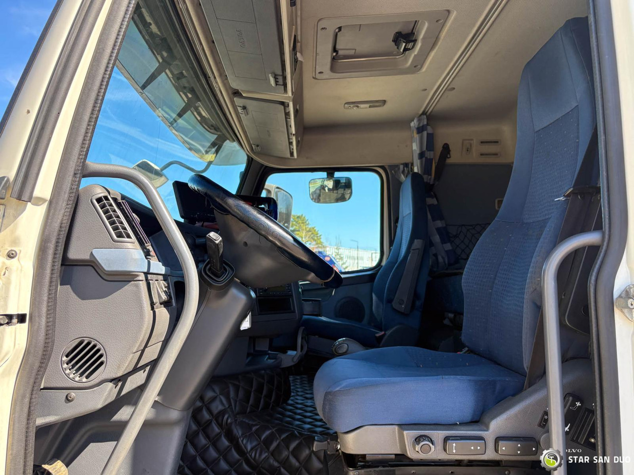 Crane truck : picture 17 Crane truck : picture 17