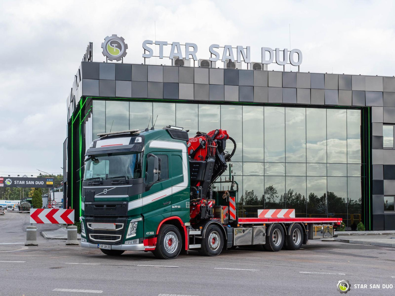 Crane truck : picture 11
