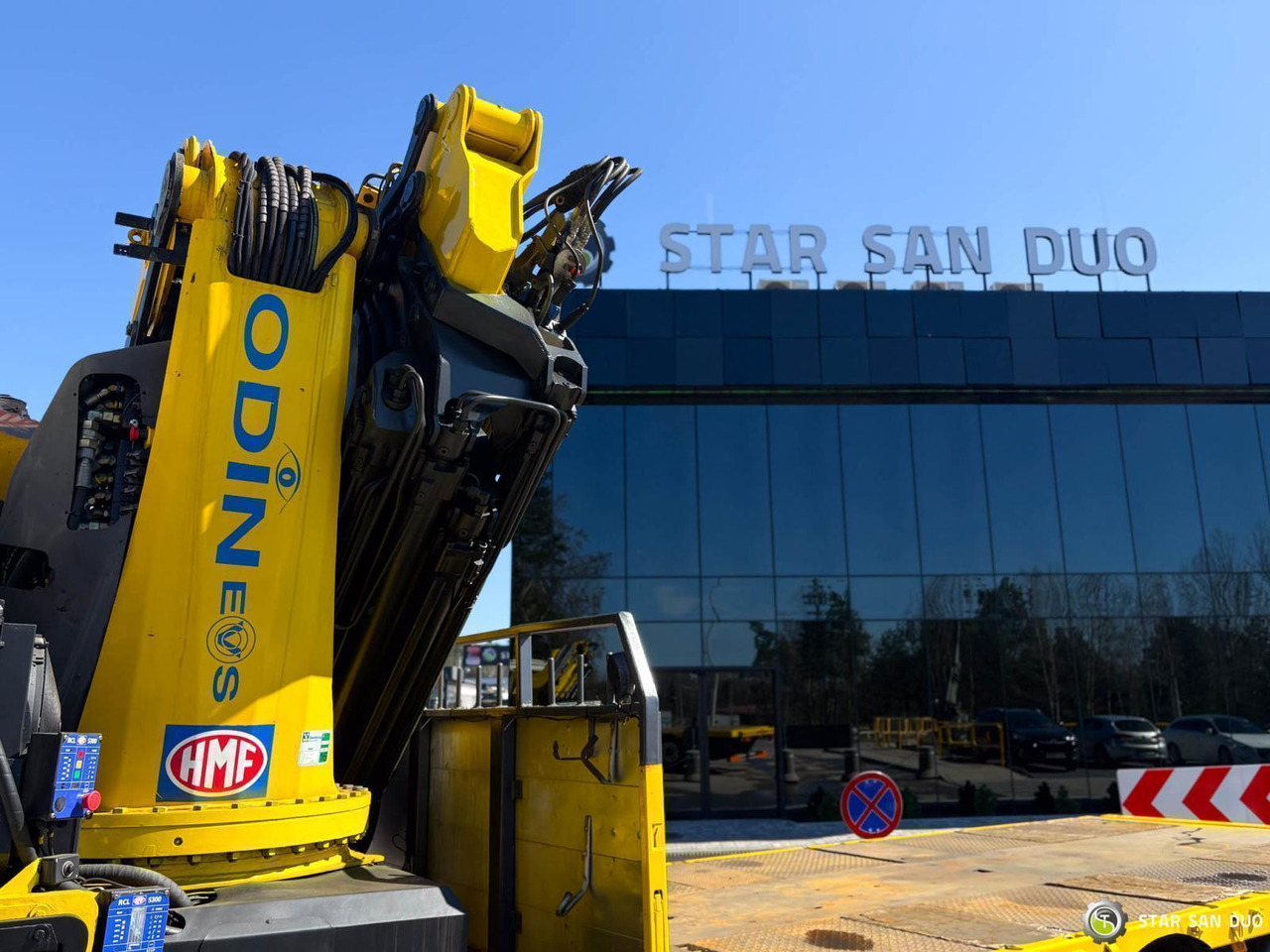 Crane truck : picture 27 Crane truck : picture 27