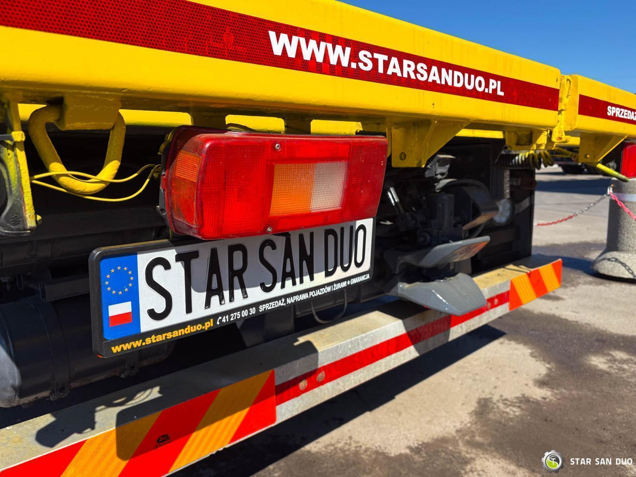 Crane truck : picture 23 Crane truck : picture 23