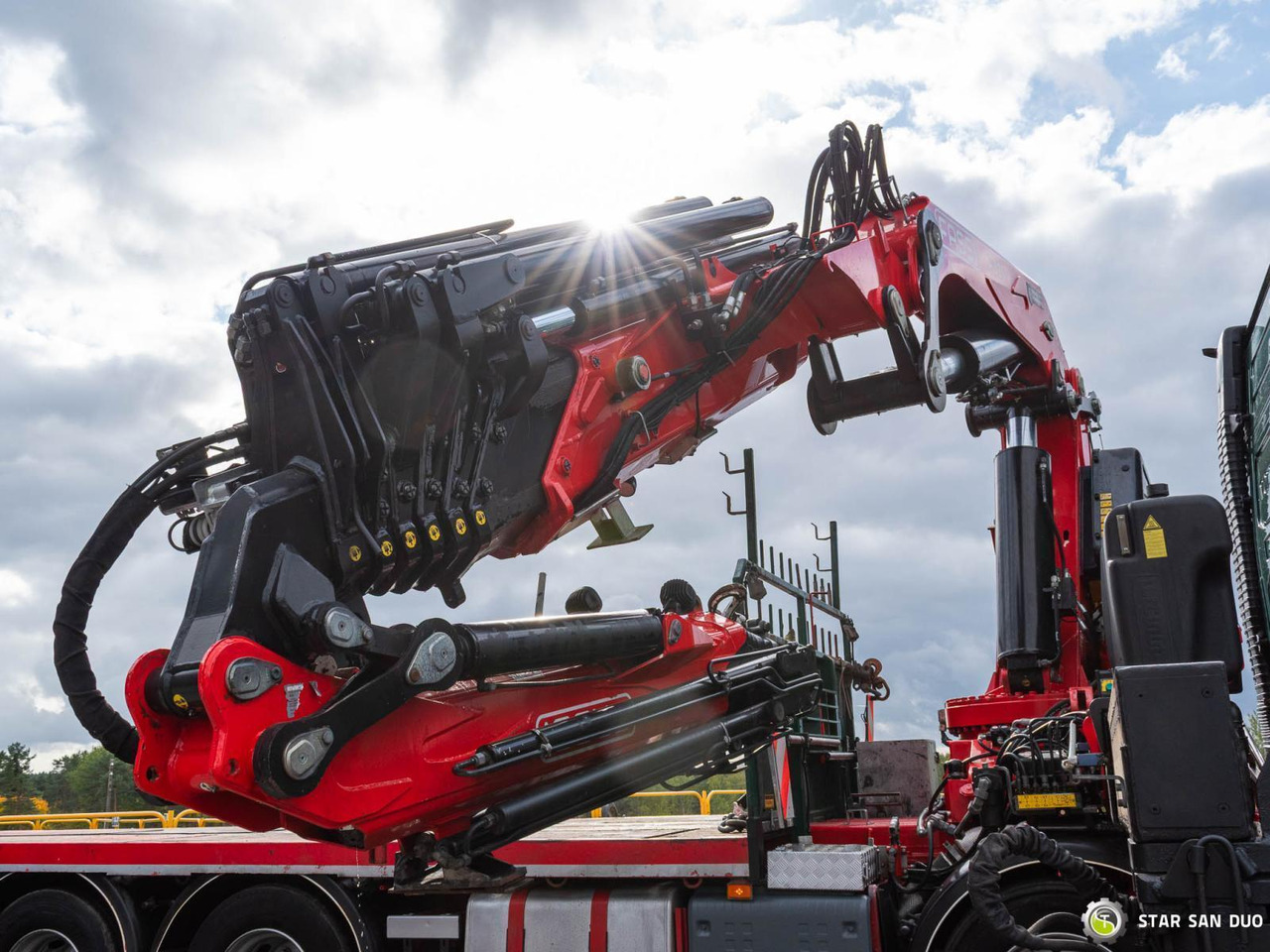 Crane truck : picture 15
