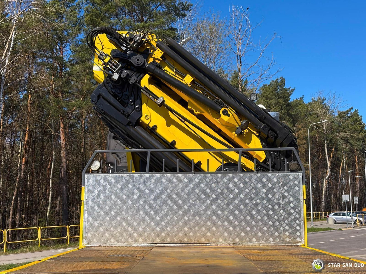 Crane truck : picture 24 Crane truck : picture 24