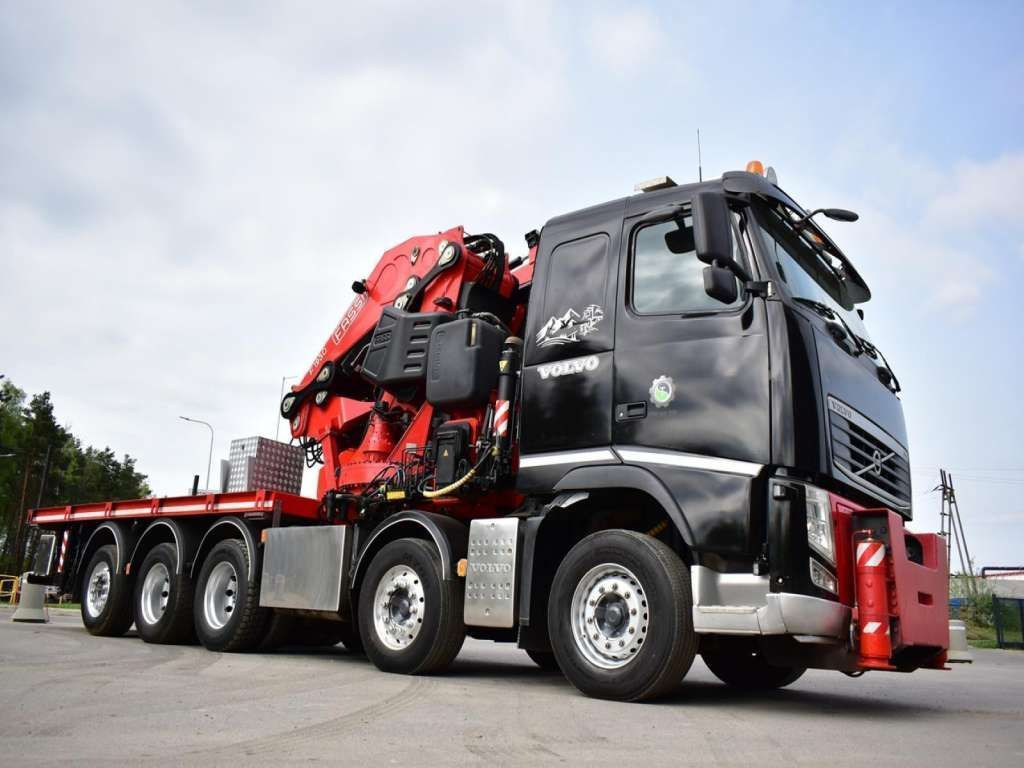 Volvo FH 540 10x4 FASSI F1950 FLY JIB WINCH 46m !!! Volvo FH 540 10x4 FASSI F1950 FLY JIB WINCH 46m !!! - Crane truck: picture 2 Volvo FH 540 10x4 FASSI F1950 FLY JIB WINCH 46m !!! Volvo FH 540 10x4 FASSI F1950 FLY JIB WINCH 46m !!! - Crane truck: picture 2