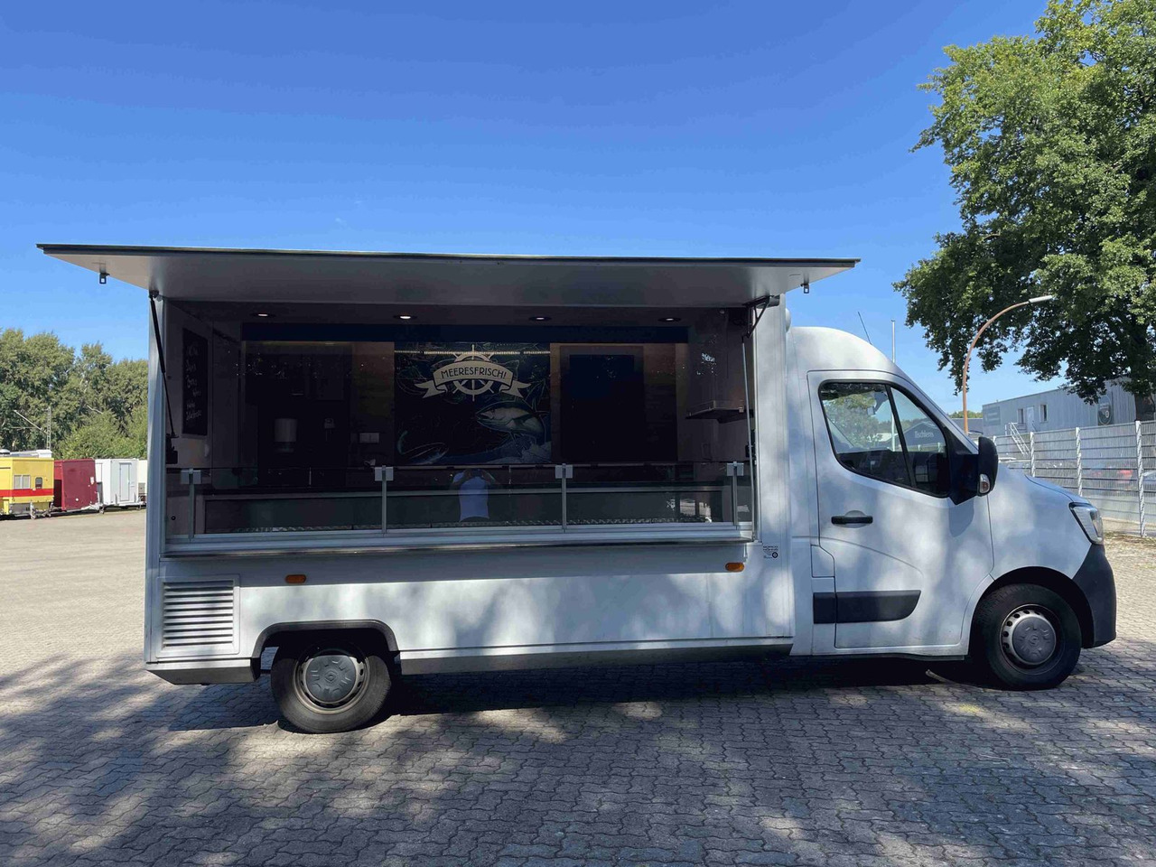 Renault Master - Vending truck: picture 2 Renault Master - Vending truck: picture 2