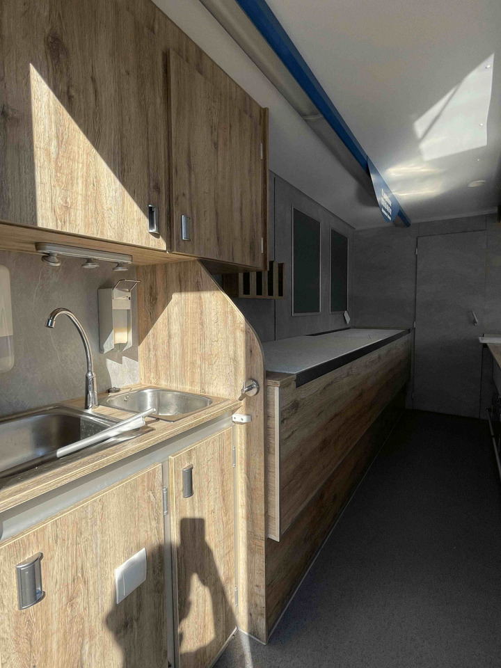 Wochenmarktmobil BORCO HÖHNS - Vending truck: picture 5 Wochenmarktmobil BORCO HÖHNS - Vending truck: picture 5