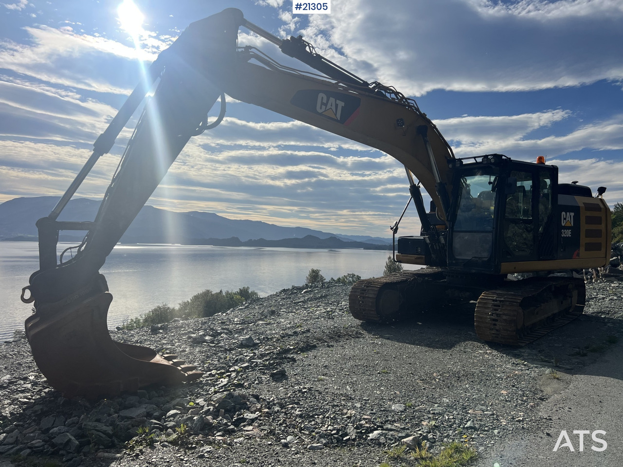 CAT 320 EL - Crawler excavator: picture 1 CAT 320 EL - Crawler excavator: picture 1