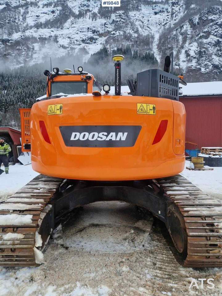 Doosan DX235LC-5 - Excavator: picture 4 Doosan DX235LC-5 - Excavator: picture 4