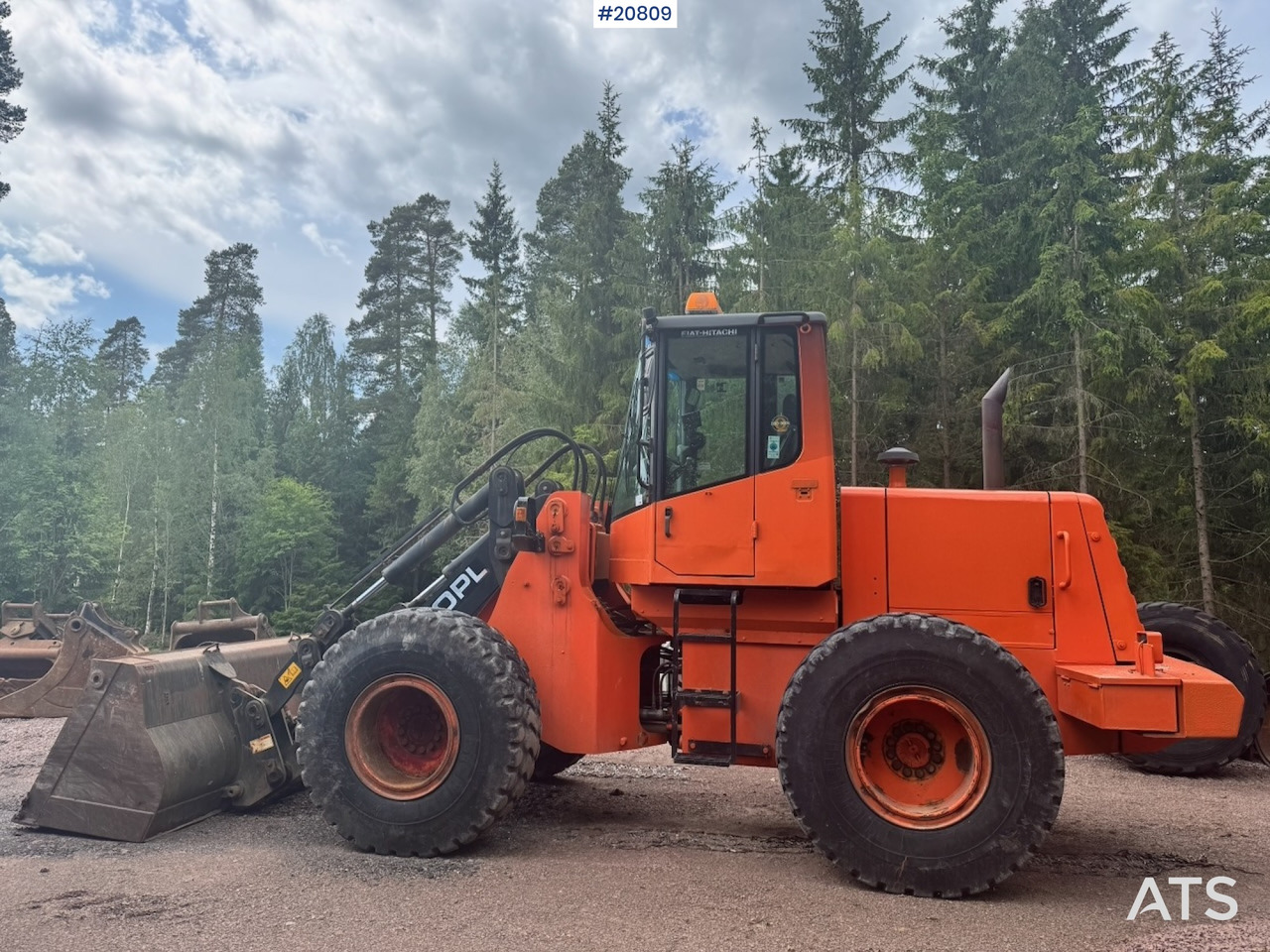 Fiat Hitachi W130PL - Wheel loader: picture 2 Fiat Hitachi W130PL - Wheel loader: picture 2