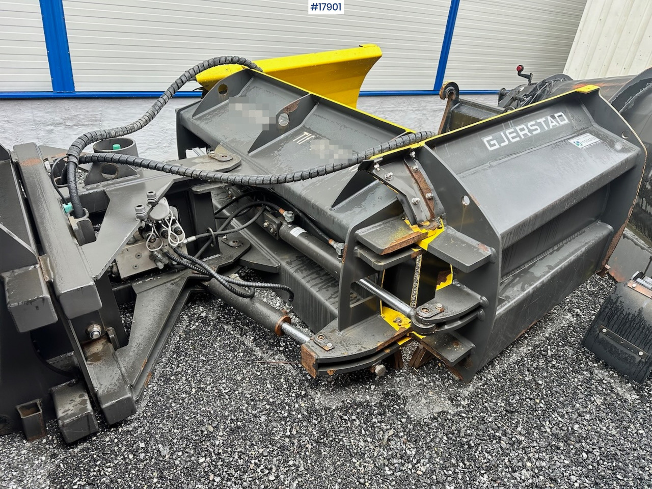 Gjerstad 2017 Gjerstad HSV Klappvingeskjær til Hjullaster/traktor - Snow plough for Construction machinery: picture 1 Gjerstad 2017 Gjerstad HSV Klappvingeskjær til Hjullaster/traktor - Snow plough for Construction machinery: picture 1
