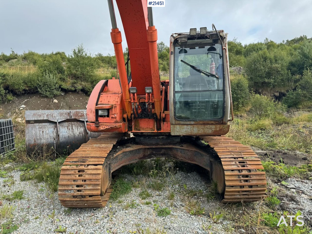 Hitachi ZX225 US on lease Hitachi ZX225 US: picture 6