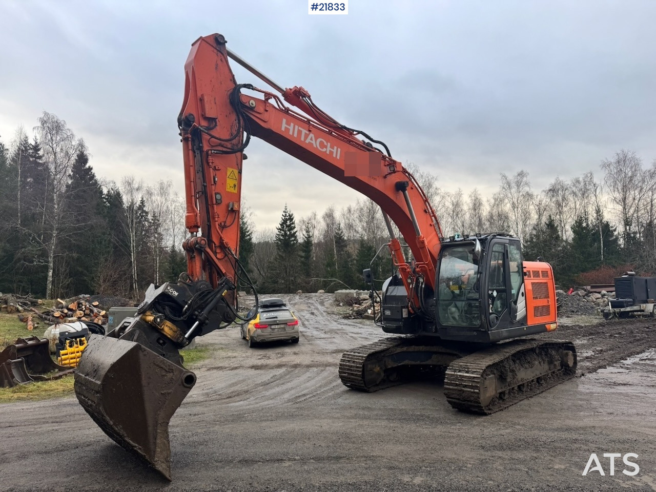 Hitachi ZX225USRLC-6 Beltegraver m/ Rototilt, 2 skuffer og Easy Dig. SE VIDEO - Crawler excavator: picture 1 Hitachi ZX225USRLC-6 Beltegraver m/ Rototilt, 2 skuffer og Easy Dig. SE VIDEO - Crawler excavator: picture 1