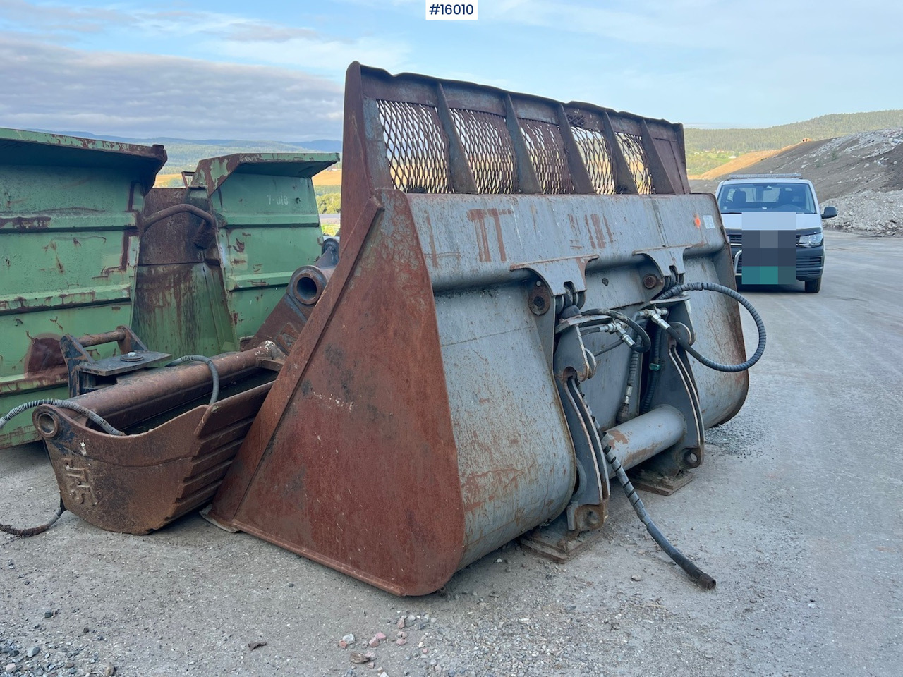 Hjullasterskuffe m/ liten BM feste - Excavator bucket for Construction machinery: picture 4 Hjullasterskuffe m/ liten BM feste - Excavator bucket for Construction machinery: picture 4