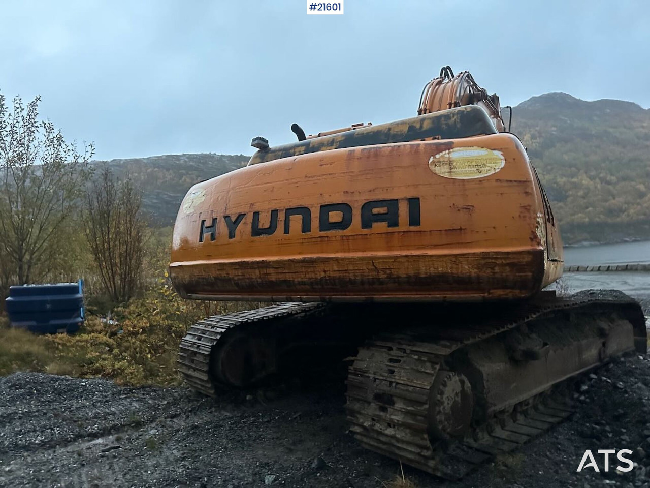 Hyundai 210LC- 3H - Crawler excavator: picture 4 Hyundai 210LC- 3H - Crawler excavator: picture 4