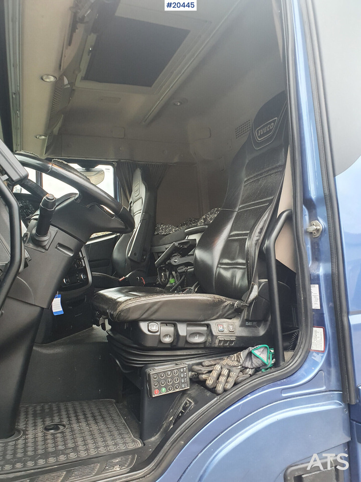Hook lift truck Iveco X-way Stralis 570: picture 13