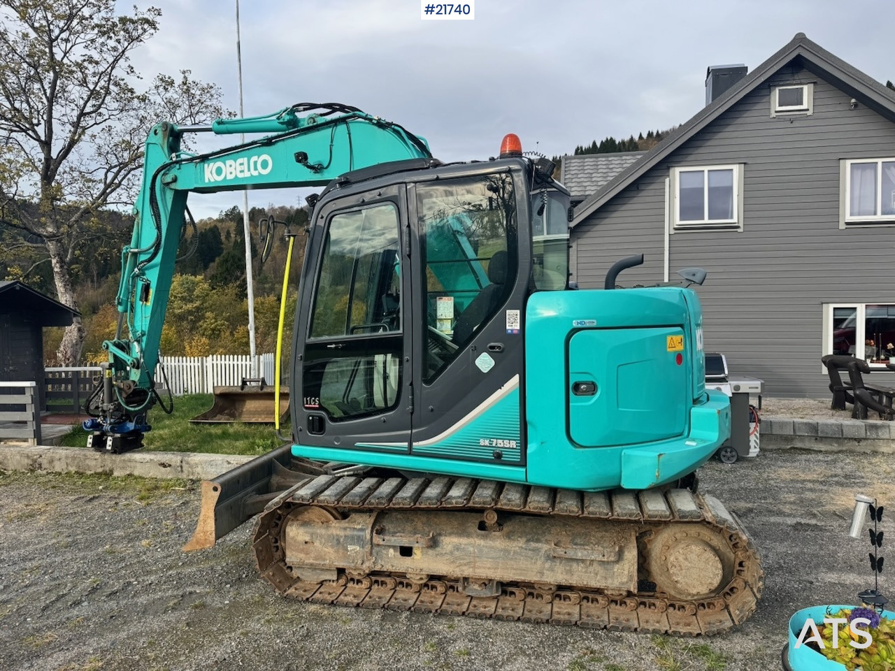 Kobelco 2018 Kobelco SK75SR-3E m/ Rototilt, 2 skuffer og Klype. 1850 timer! - Crawler excavator: picture 4 Kobelco 2018 Kobelco SK75SR-3E m/ Rototilt, 2 skuffer og Klype. 1850 timer! - Crawler excavator: picture 4