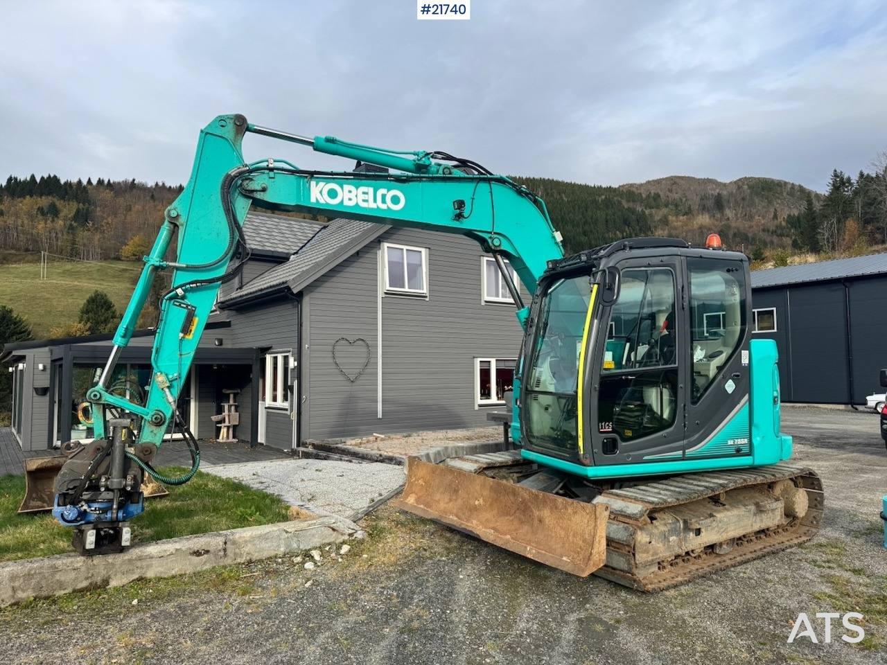 Kobelco 2018 Kobelco SK75SR-3E m/ Rototilt, 2 skuffer og Klype. 1850 timer! - Crawler excavator: picture 2 Kobelco 2018 Kobelco SK75SR-3E m/ Rototilt, 2 skuffer og Klype. 1850 timer! - Crawler excavator: picture 2