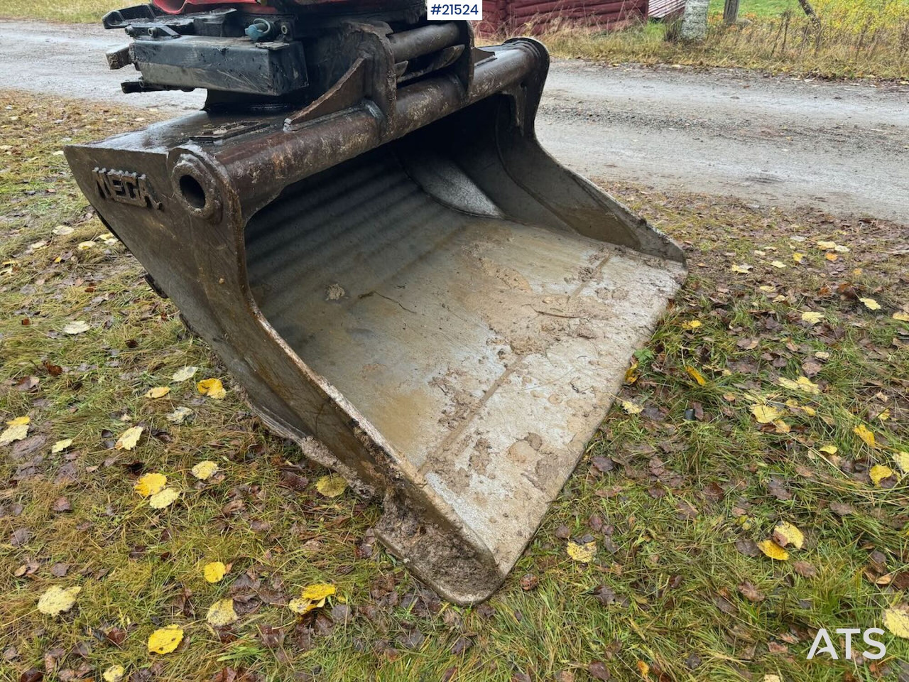 Crawler excavator Kobelco SK140SRLC: picture 18