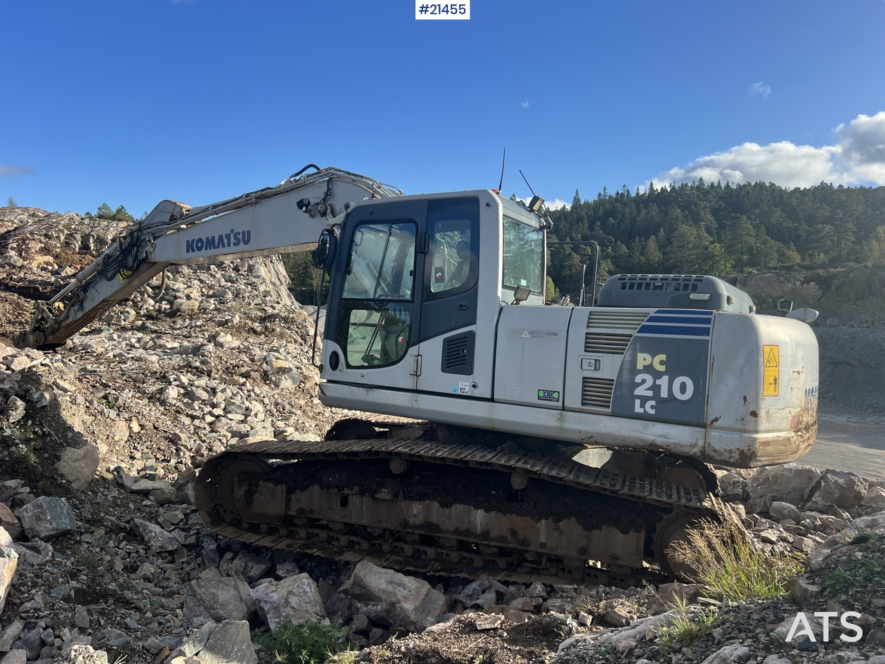 Komatsu PC210LC-8 - Crawler excavator: picture 1 Komatsu PC210LC-8 - Crawler excavator: picture 1