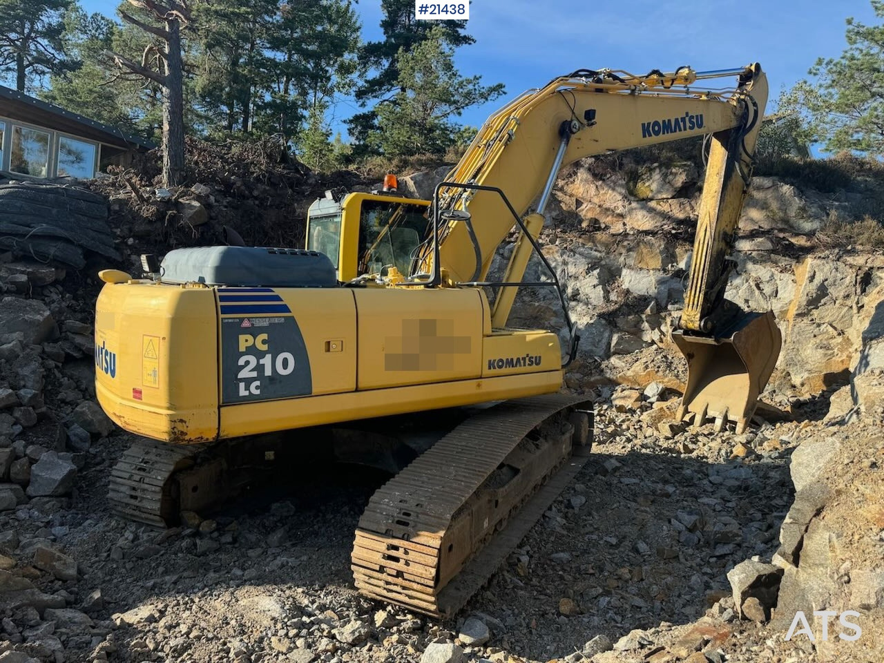Komatsu PC210LC-8 - Crawler excavator: picture 1 Komatsu PC210LC-8 - Crawler excavator: picture 1