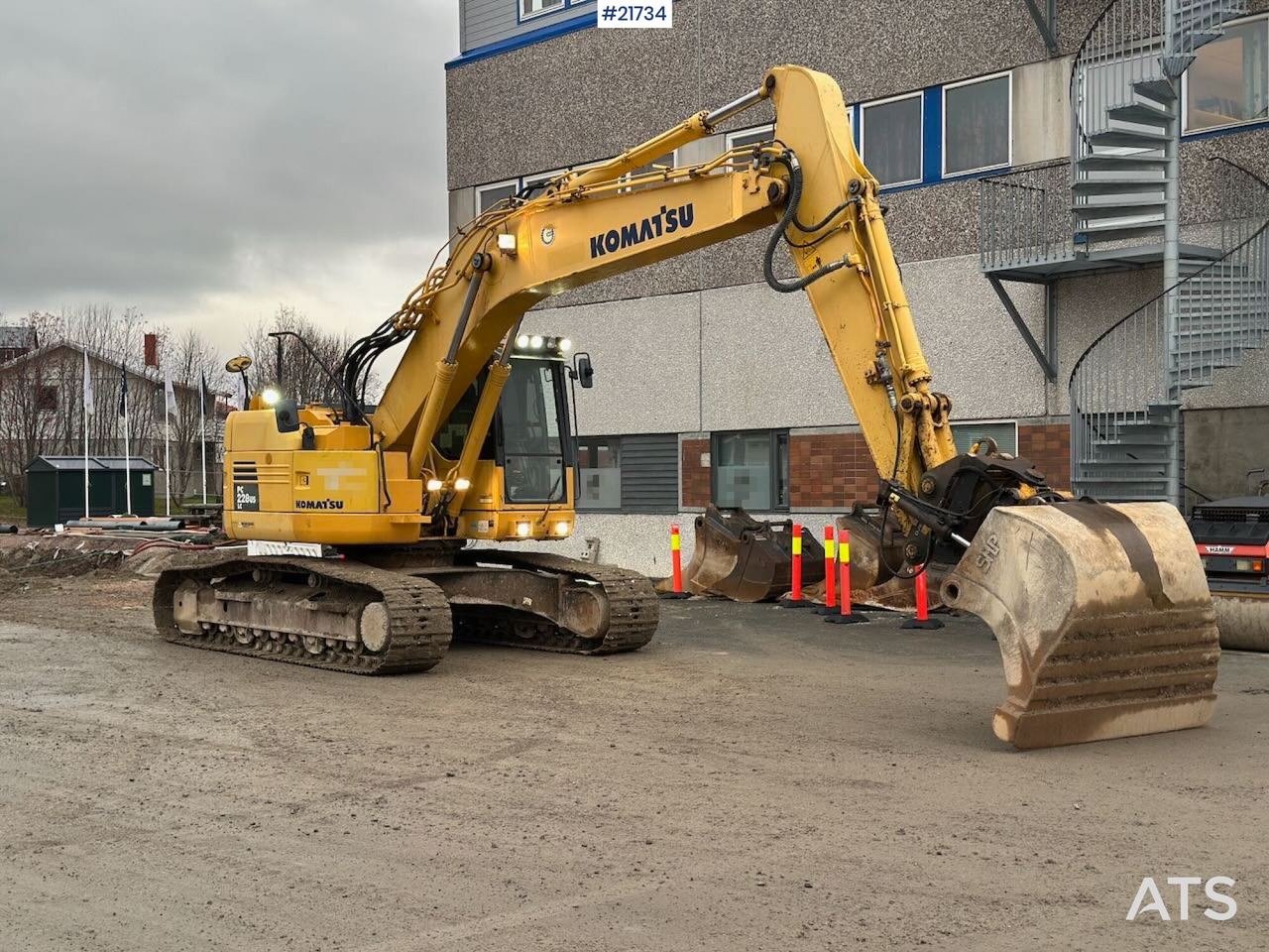 Komatsu PC228USLC-8 gravemaskin m/ 3 skuffer og rototilt. SE VIDEO - Crawler excavator: picture 3 Komatsu PC228USLC-8 gravemaskin m/ 3 skuffer og rototilt. SE VIDEO - Crawler excavator: picture 3