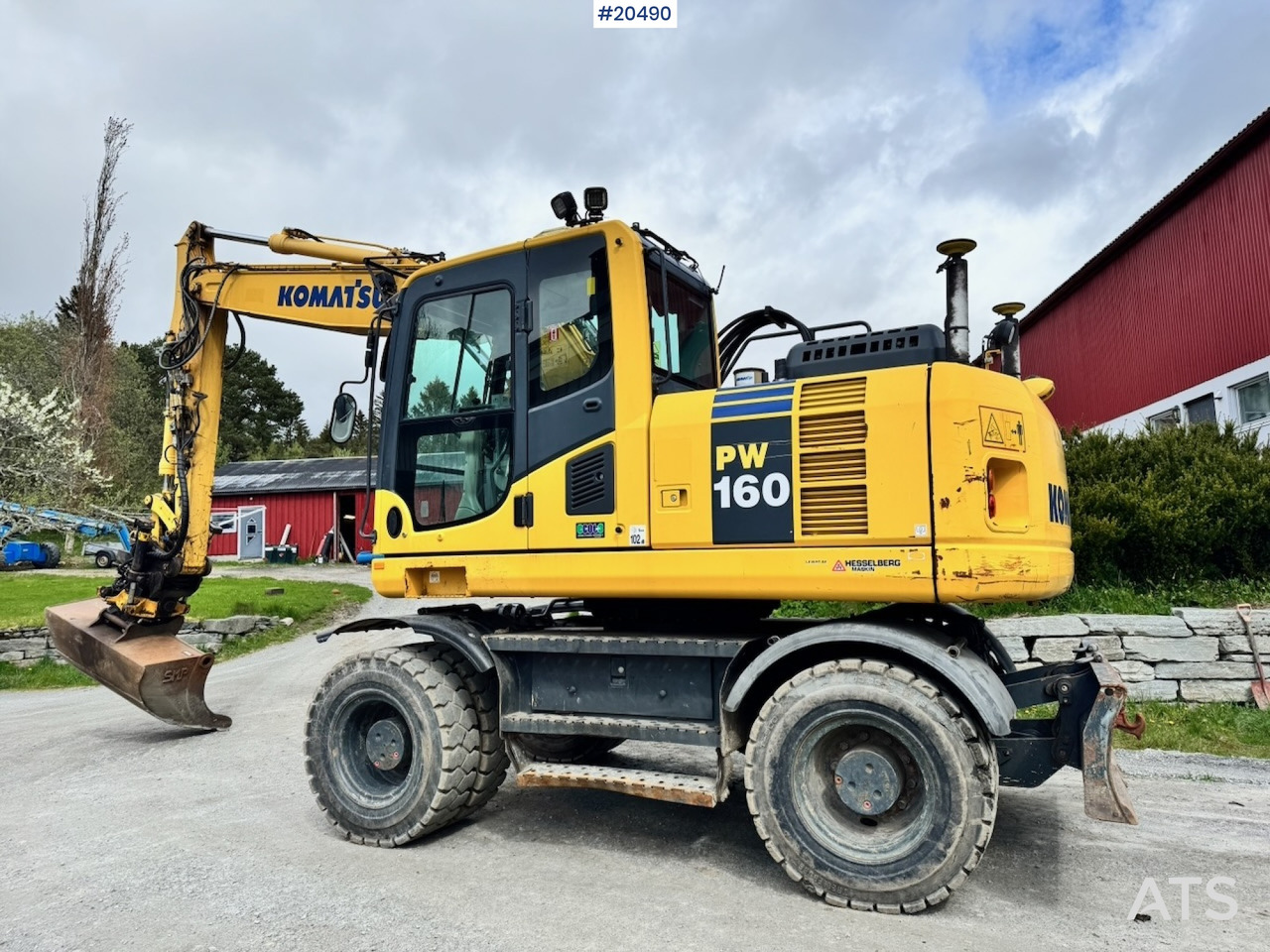 Komatsu PW160-8 - Wheel loader: picture 3 Komatsu PW160-8 - Wheel loader: picture 3